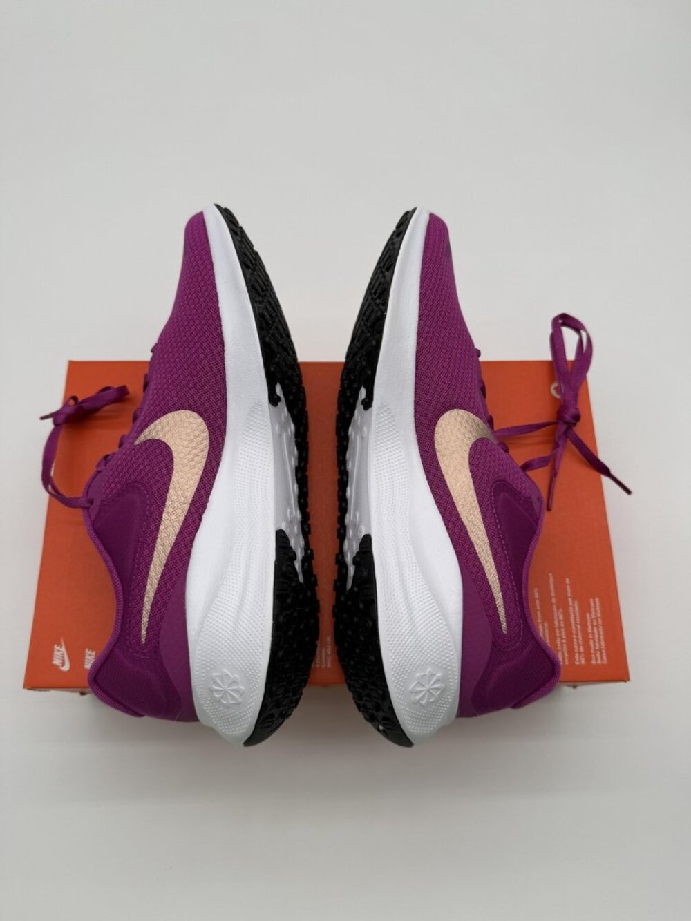 New Nike Revolution 7 Shoes Women's Size 9.5 Pink Running Comfort FB2208 501 - Picture 6 of 9